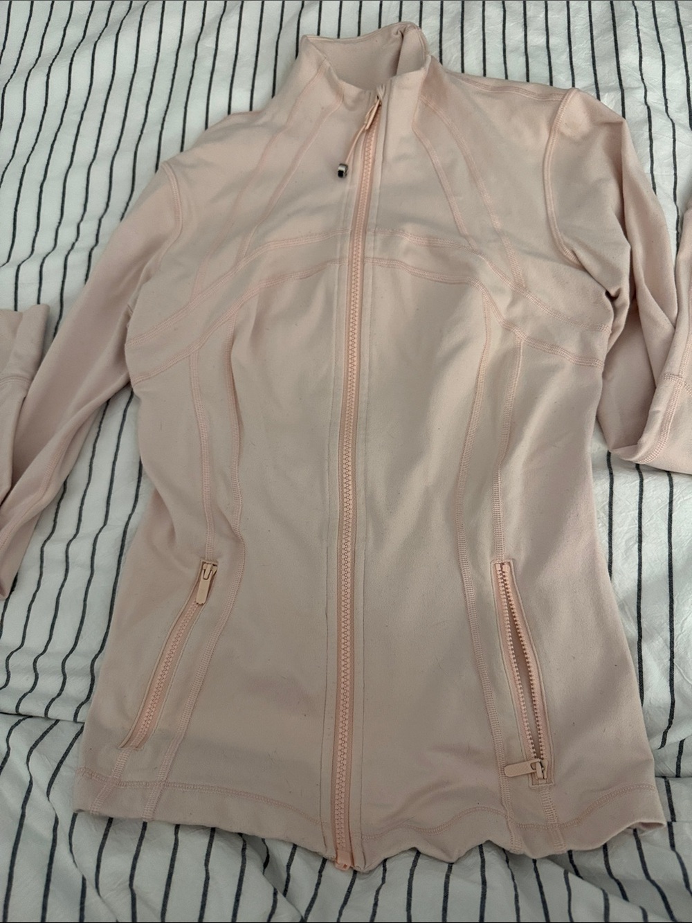 Light Pink Zip-Front Women’s Lululemon Define Jacket